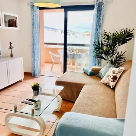 Apartamento #seaparaiso# Heated Pool,private Parking,fast Wifi Costa Adeje (Tenerife)