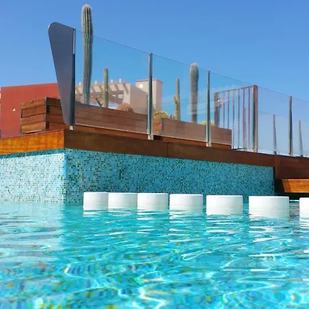 #seaparaiso# Heated Pool,private Parking,fast Wifi Apartamento *