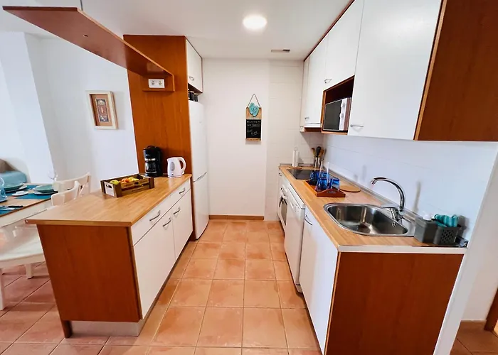 Apartamento #seaparaiso# Heated Pool,private Parking,fast Wifi *